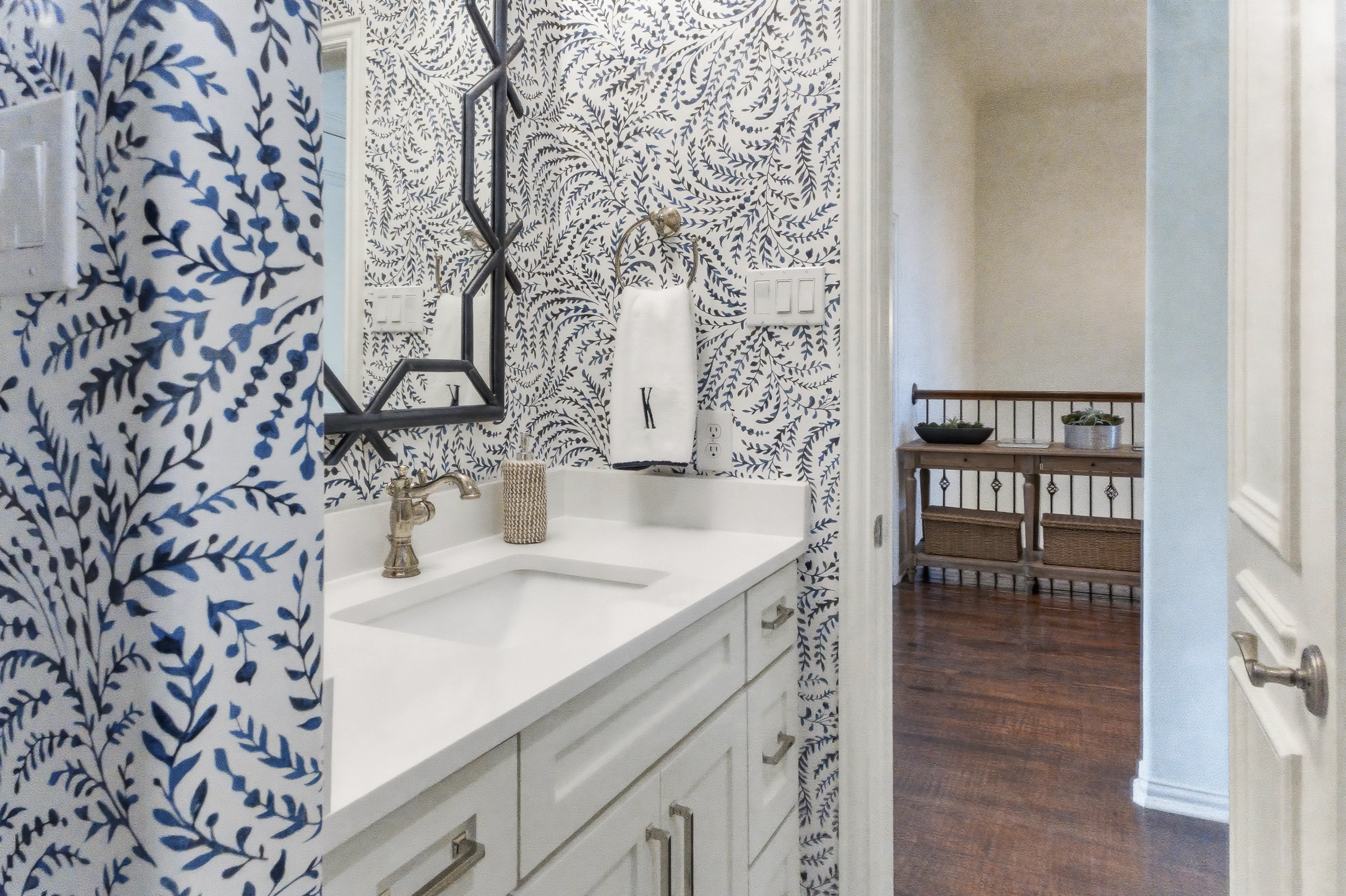 Guest bathroom alternate view